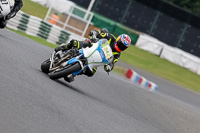Vintage-motorcycle-club;eventdigitalimages;mallory-park;mallory-park-trackday-photographs;no-limits-trackdays;peter-wileman-photography;trackday-digital-images;trackday-photos;vmcc-festival-1000-bikes-photographs